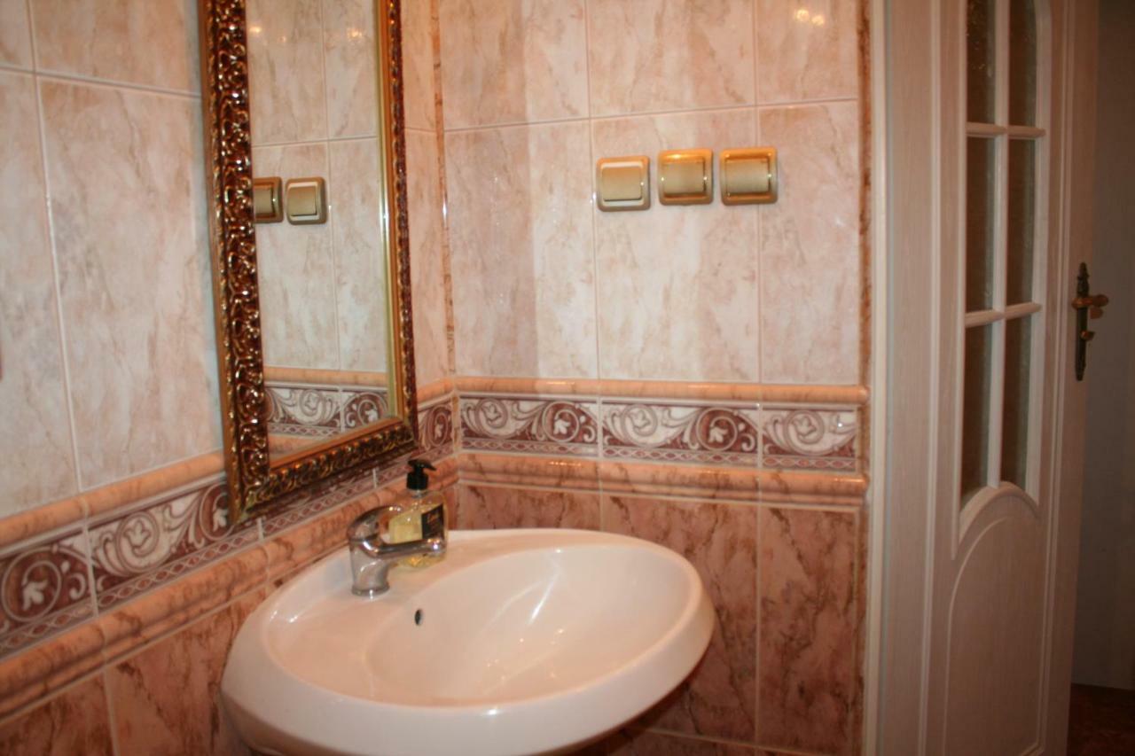 Apartament Diamentowy W Centrum 올슈틴 외부 사진